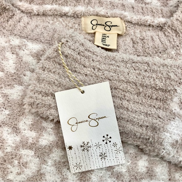 NWT - Jessica Simpson Sweater - Picture 6 of 6